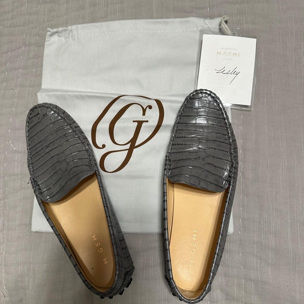M. Gemi Grey Croc-Embossed Leather Driving Loafers